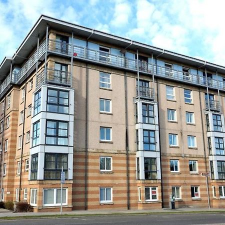 Lovely 2 Bed Apartment Close To Aberdeen Beach! المظهر الخارجي الصورة